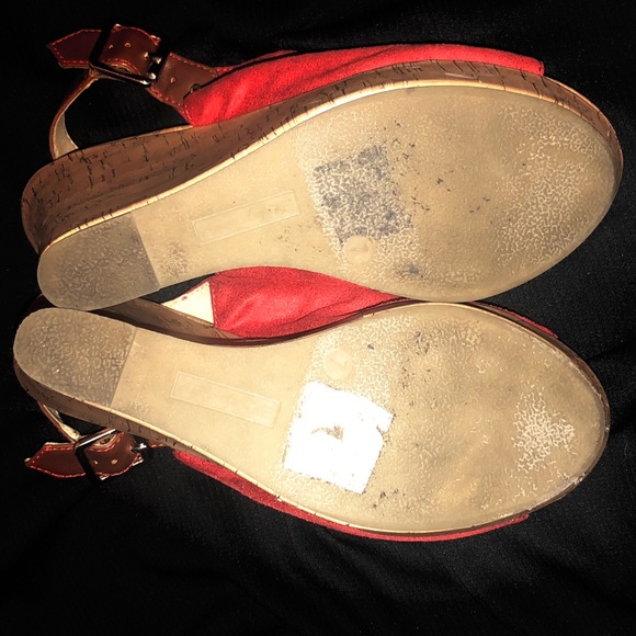 Red heels / wedges open toe - Picture 8 of 8